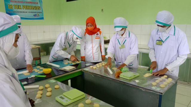UJI KOMPETENSI MANDIRI 2022 SKEMA PENGOLAHAN ROTI TUK SMK NEGERI JATENG DI PATI